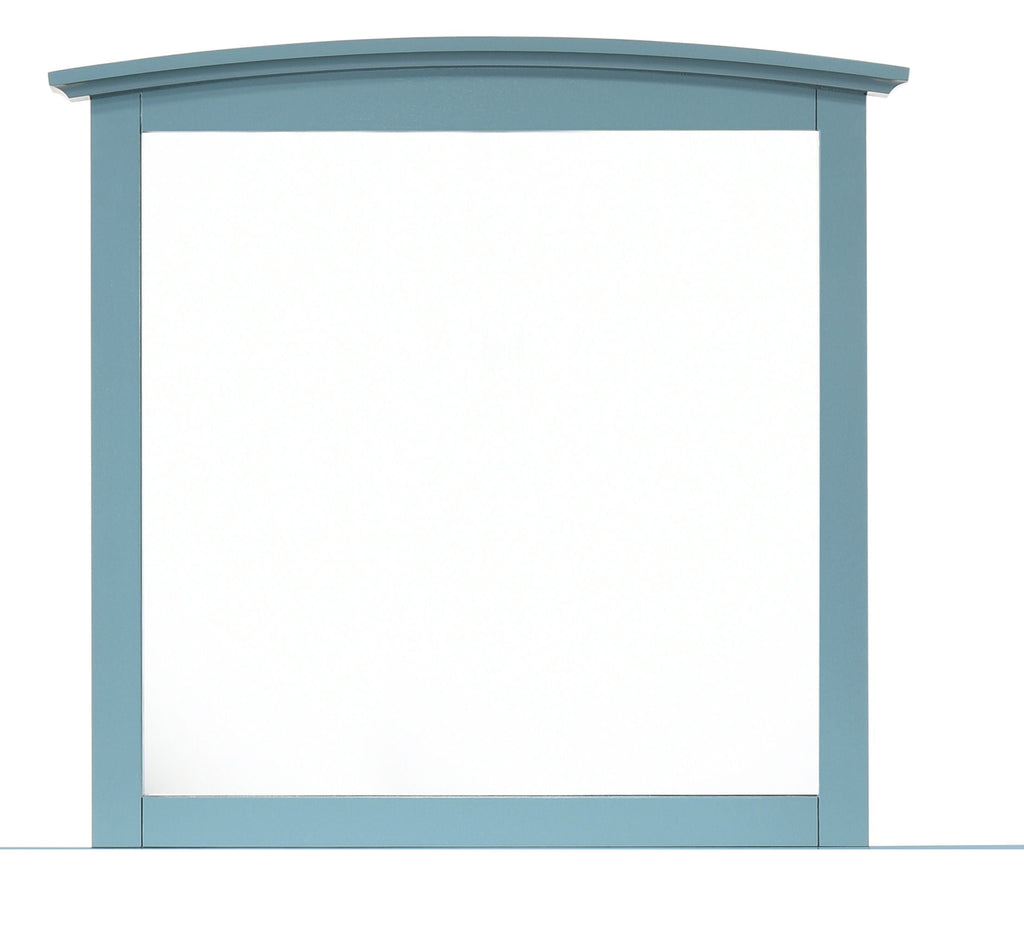 Elegant Wall Mirror by Couch.com