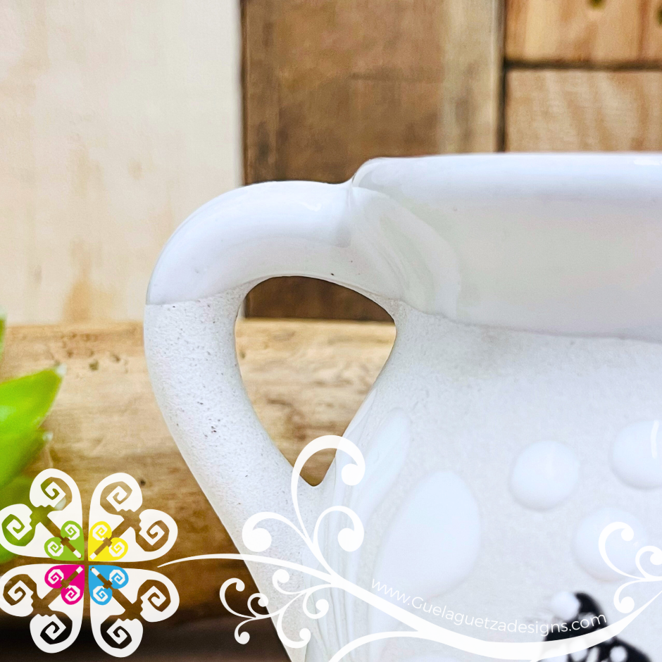 Set of Mariposa White Espiga Clay Mugs - Set Taza Barro