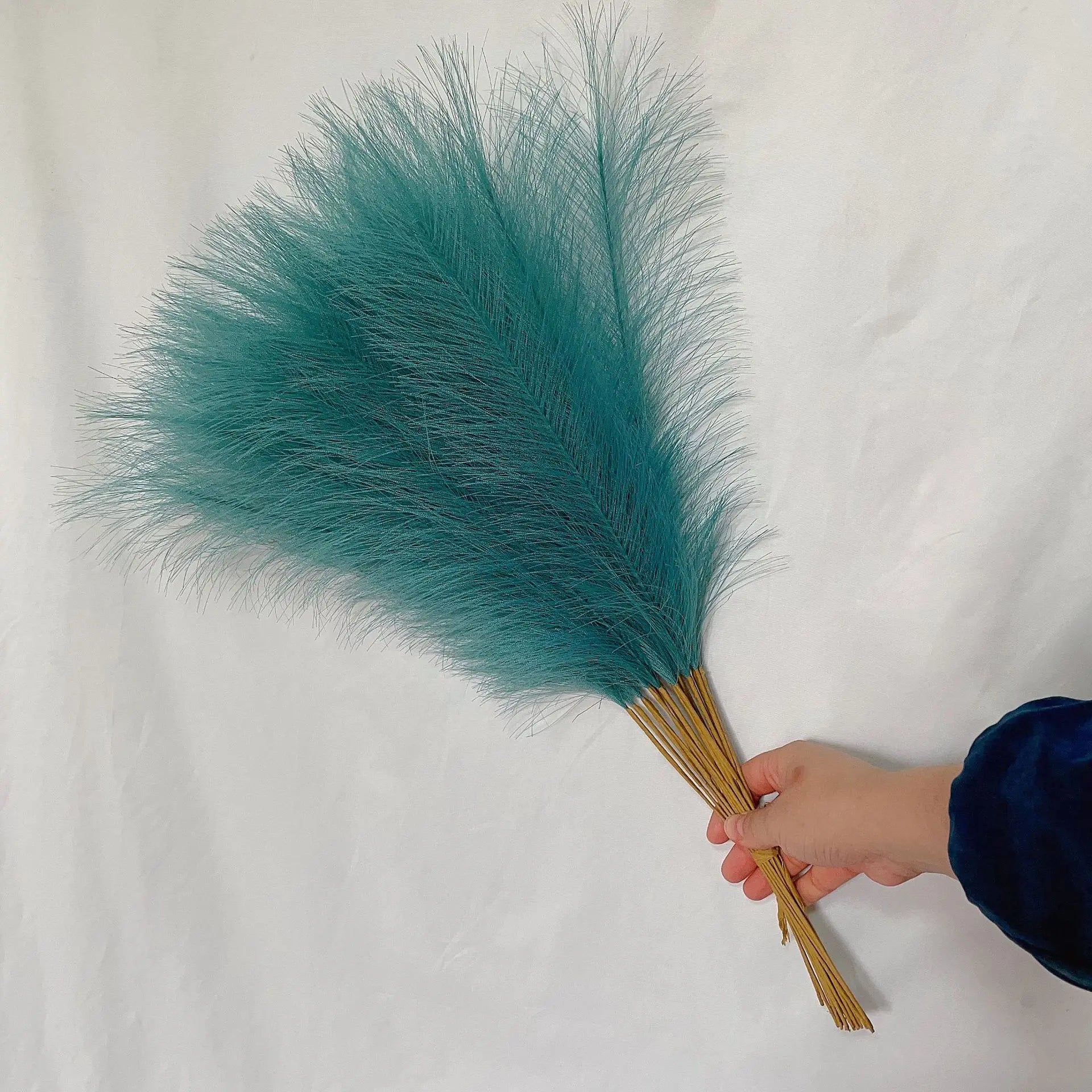 DecorBites™ Fluffy Pampas Grass Boho Decor Pampas Grass.