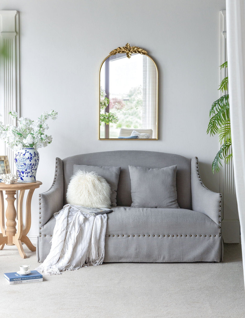 Arched Wall Mirror with Metal Frame